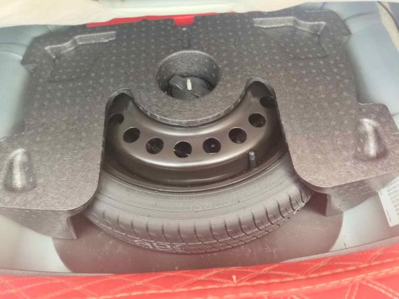 [上海·沪A] 二手别克君越2021款 652T 尊贵型