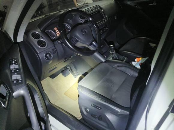 [上海·沪A] 二手大众途观2012款 2.0TSI 自动四驱旗舰版