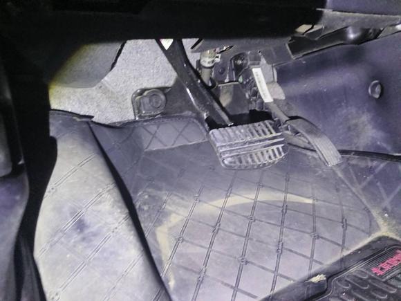 [杭州·浙A] 二手三菱翼神2010款 运动版 2.0L CVT旗舰型