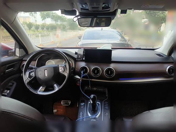 [武汉·鄂A] 二手魏牌魏牌 VV62018款 2.0T 四驱旗舰型 国V