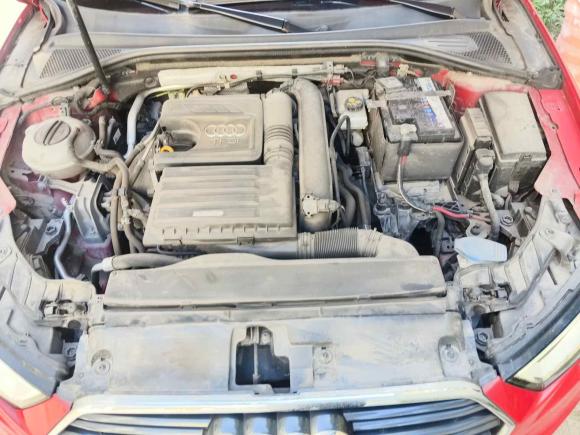 [苏州·苏U] 二手奥迪奥迪A32018款 30周年年型 Limousine 35 TFSI 时尚型