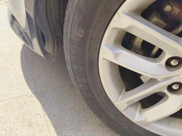 [南通·苏F] 二手起亚起亚K52012款 2.0L 手动GL