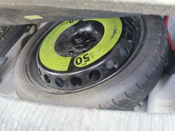 [南京·苏A] 二手奥迪奥迪A4L2019款 40 TFSI 时尚型 国VI