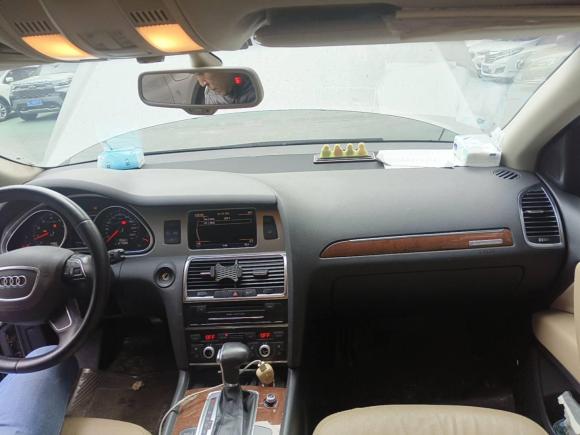 [深圳·粤B] 二手奥迪奥迪Q72014款 35 TFSI 运动型