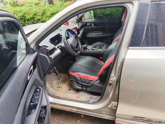 [上海·沪C] 二手长安欧尚长安欧尚Z62022款 蓝鲸 1.5T DCT智尊型