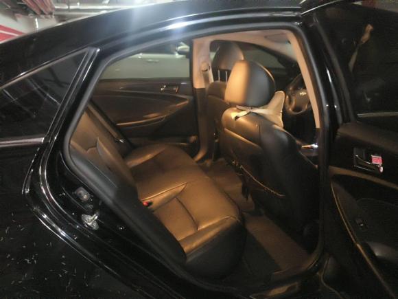 [济南·鲁K] 二手现代索纳塔2013款 2.0L 自动豪华版