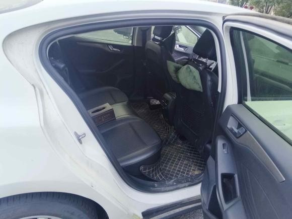 [常州·苏B] 二手福特福克斯2019款 三厢 EcoBoost 180 自动锋潮型