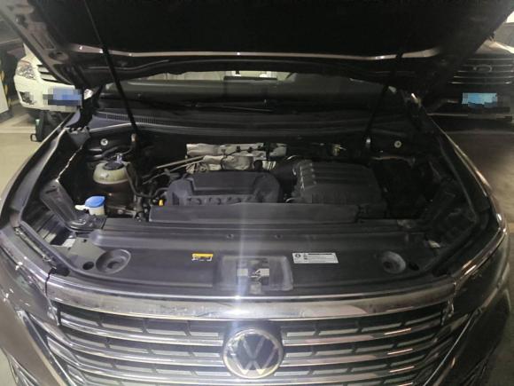 [上海·沪F] 二手大众威然2022款 380TSI 尊贵版