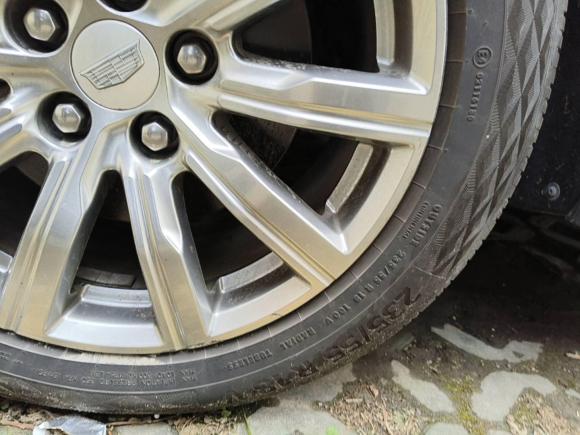 [上海·沪G] 二手凯迪拉克凯迪拉克XT42018款 28T 两驱豪华型