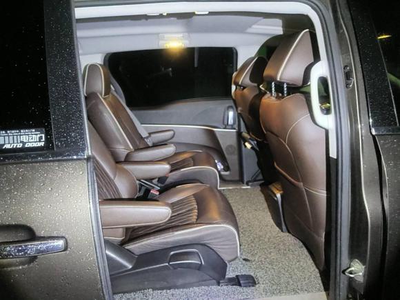 [杭州·浙A] 二手别克别克GL82021款 陆上公务舱 652T 豪华型