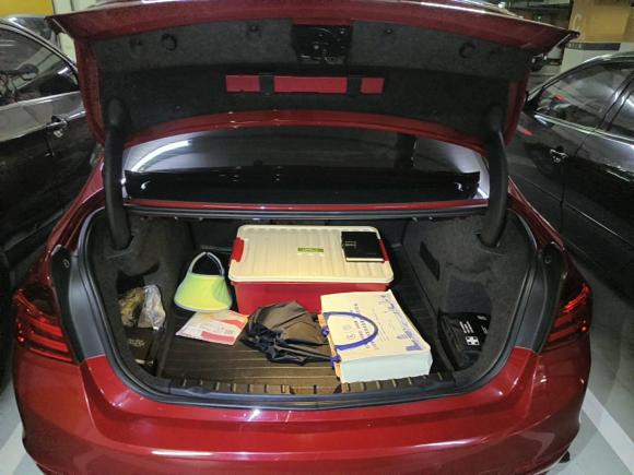 [武汉·鄂A] 二手宝马宝马3系2015款 320Li 超悦版时尚型