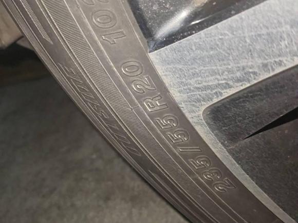 [广州·粤A] 二手雷克萨斯雷克萨斯RX2016款 300 四驱豪华版 国V