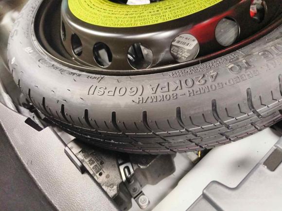 [广州·粤E] 二手奥迪奥迪A4L2022款 40 TFSI 时尚动感型