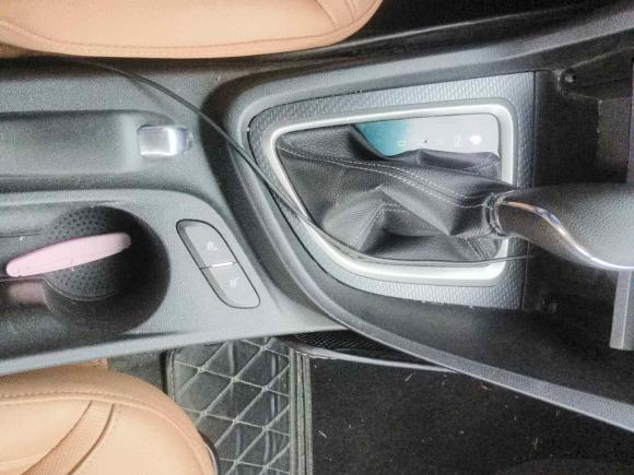 [上海·沪C] 二手别克英朗2018款 18T 自动旗舰型