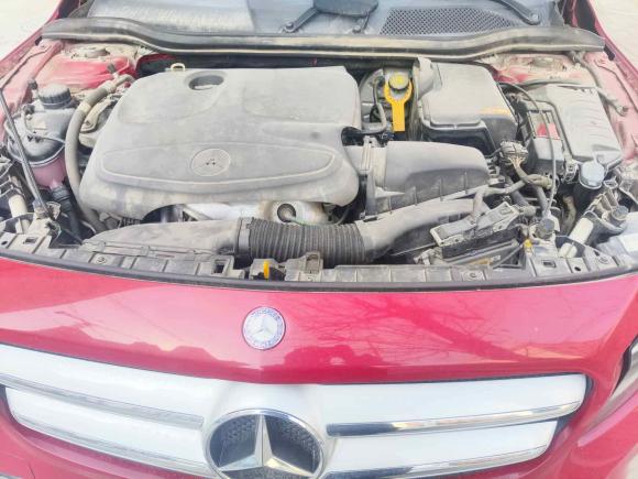 [青岛·鲁B] 二手奔驰奔驰GLA2016款 GLA 200 动感型