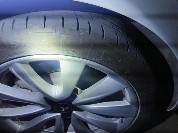 [青岛·鲁B] 二手特斯拉Model 32020款 改款 长续航后轮驱动版