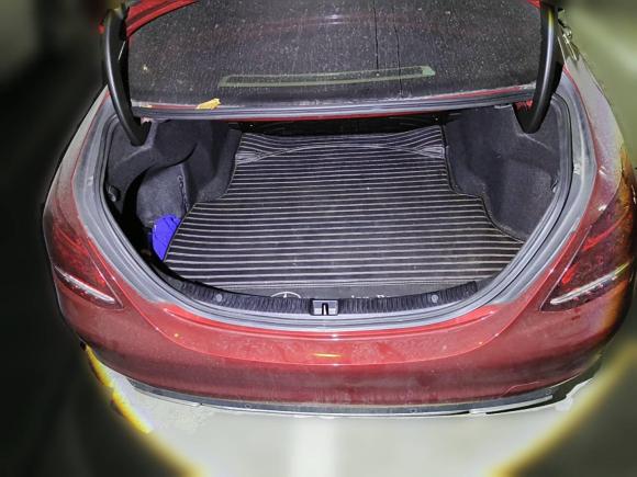 [无锡·苏B] 二手奔驰奔驰C级2015款 改款 C 200 L