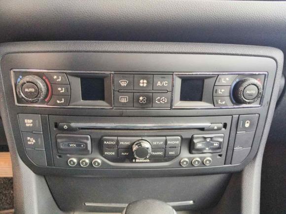 [武汉·鄂A] 二手雪铁龙雪铁龙C52011款 2.3L 自动尊贵型