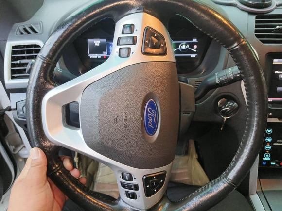 [芜湖·皖B] 二手福特探险者2013款 3.5L 尊享型