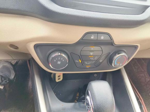 [深圳·粤M] 二手福特福睿斯2015款 1.5L 自动舒适型