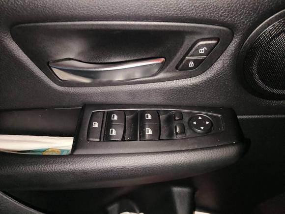 [成都·川G] 二手宝马宝马2系旅行车2015款 218i 运动设计套装