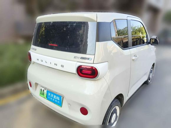 [济南·鲁A] 二手五菱汽车宏光MINIEV2024款 第三代 215km 青春版