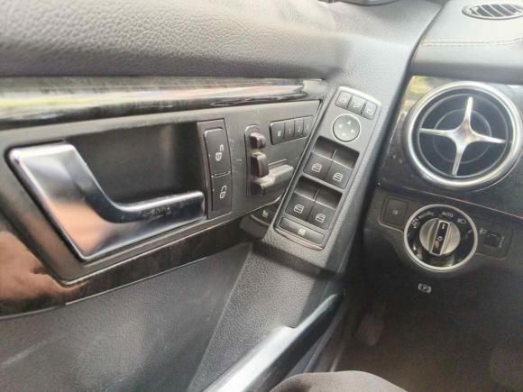 [上海·浙D] 二手奔驰奔驰GLK级2015款 GLK 260 4MATIC 动感型 极致版