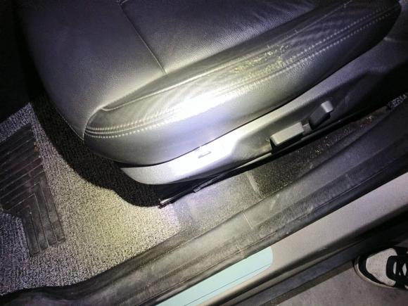 [上海·沪C] 二手标致标致30082015款 2.0L 自动潮流版