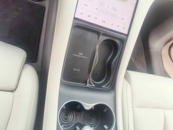 [武汉·鄂A] 二手智己汽车智己LS62023款 Max 标准版