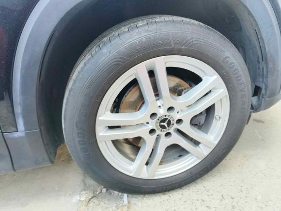 [上海·沪F] 二手奔驰奔驰GLB2021款 GLB 200 动感型