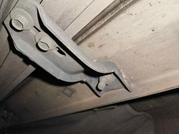 [深圳·粤B] 二手现代途胜2015款 1.6T 双离合两驱领先型