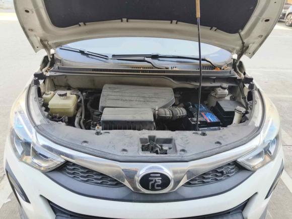 [苏州·苏E] 二手比亚迪元2016款 1.5L 自动豪华型