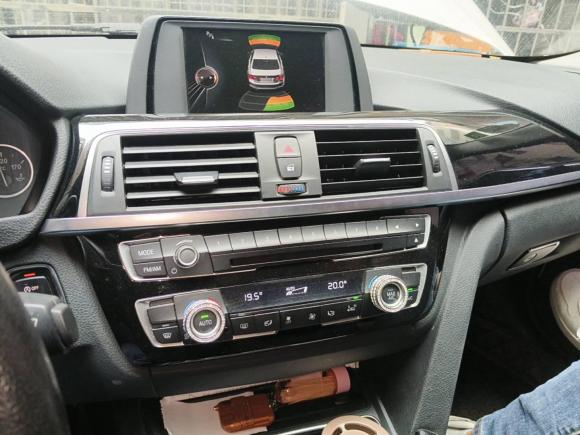 [广州·粤M] 二手宝马宝马3系2017款 320Li 时尚型