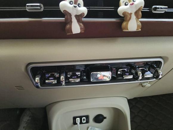 [上海·沪A] 二手欧拉欧拉好猫2021款 400km标准续航 维纳斯版 磷酸铁锂