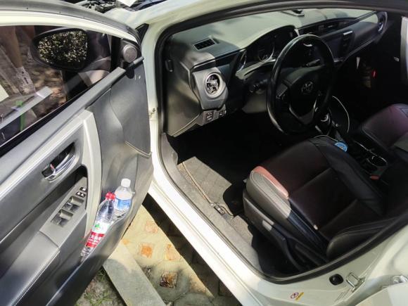 [上海·苏E] 二手丰田卡罗拉2018款 双擎 1.8L E-CVT智尚版