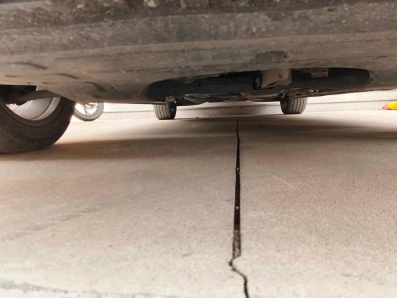 [杭州·浙M] 二手荣威荣威iMAX82022款 400TGI 尊荣版