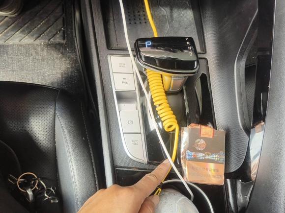 [深圳·苏E] 二手现代伊兰特2021款 1.5L CVT LUX尊贵版