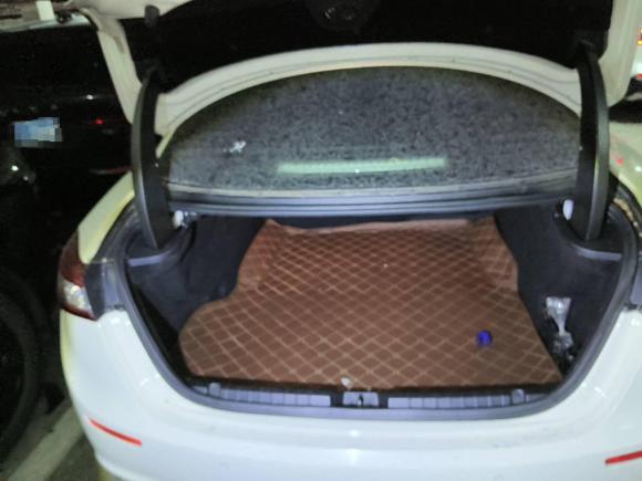 [广州·粤T] 二手玛莎拉蒂Ghibli2014款 3.0T 标准版