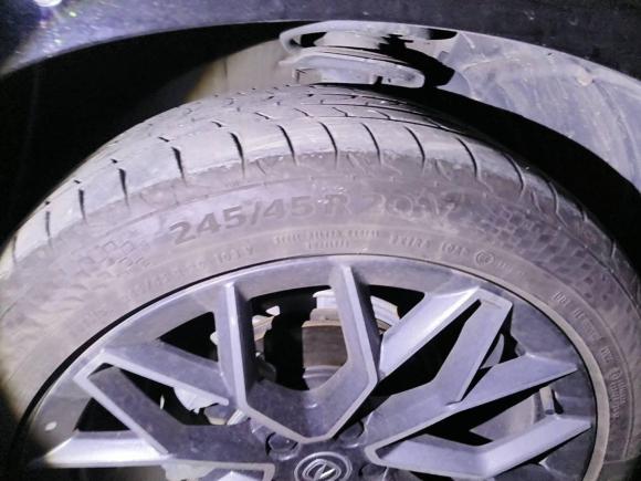 [杭州·浙A] 二手长安长安UNI-T2022款 1.5T 尊贵型