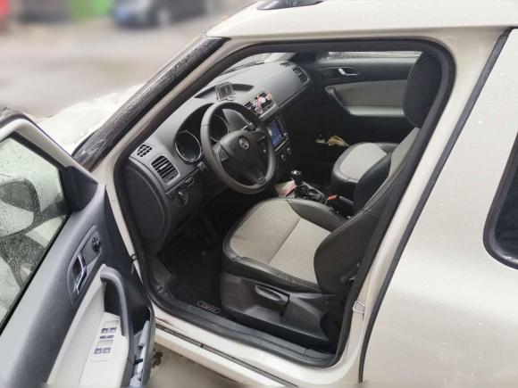 [武汉·鄂W] 二手斯柯达Yeti2016款 1.4TSI DSG前行版