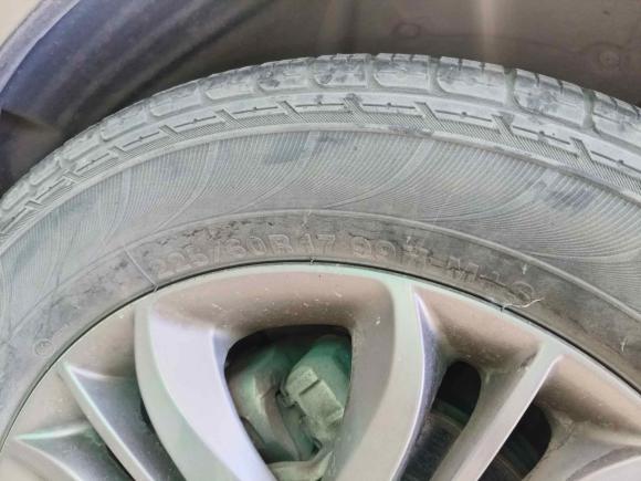 [杭州·浙A] 二手现代北京现代ix352015款 2.0L 自动两驱智能型 国V