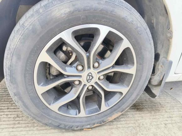 [成都·川A] 二手长安凯程长安欧尚A6002016款 1.5L 手动豪华型7座