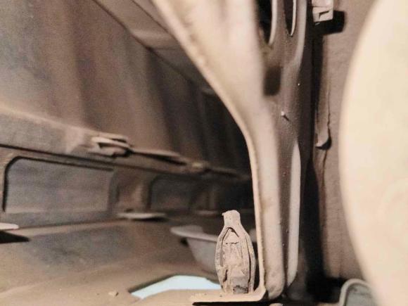 [西安·陕A] 二手丰田雷凌2019款 双擎 1.8H E-CVT运动版 国VI