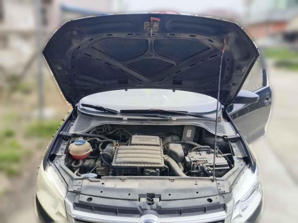 [南通·苏F] 二手大众桑塔纳2013款 1.6L 自动舒适版