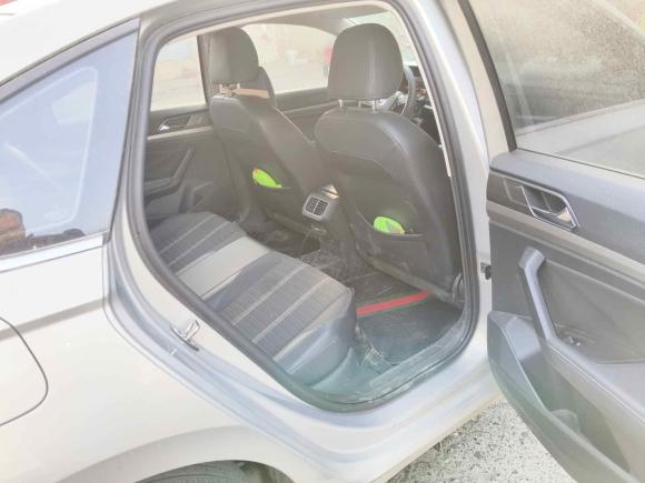 [西安·陕U] 二手大众朗逸2022款 280TSI DSG舒适版