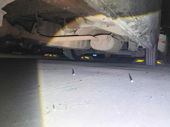 [成都·川A] 二手日产日产NV2002013款 1.6L 豪华型 国IV