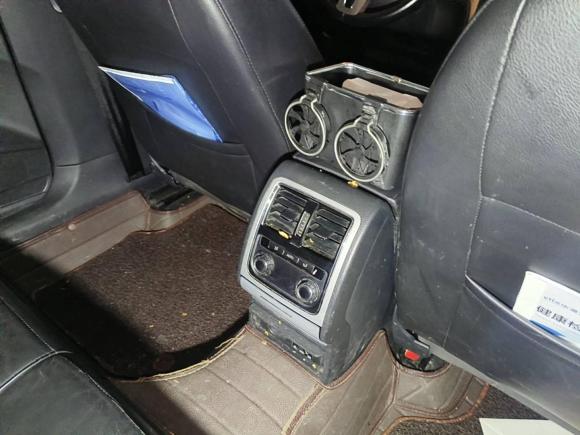 [成都·川A] 二手大众帕萨特2014款 1.8TSI DSG尊荣版