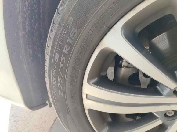 [广州·粤A] 二手广汽传祺传祺M82019款 320T 至尊版