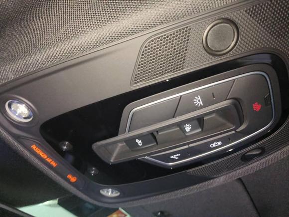 [武汉·鄂A] 二手奥迪奥迪A6L2019款 45 TFSI quattro 臻选动感型