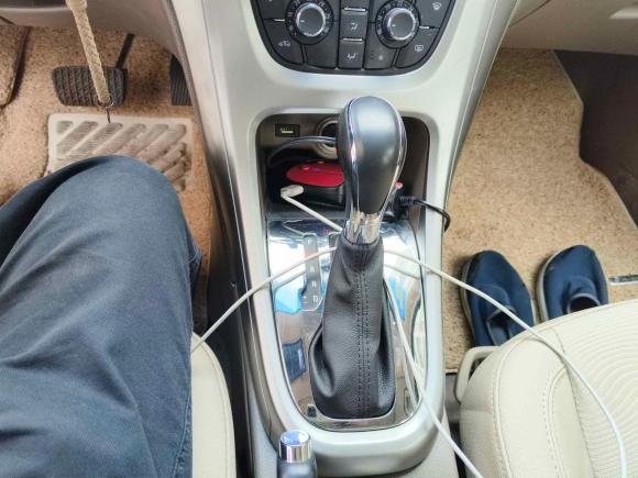 [上海·沪A] 二手别克英朗2013款 GT 1.6L 自动时尚版